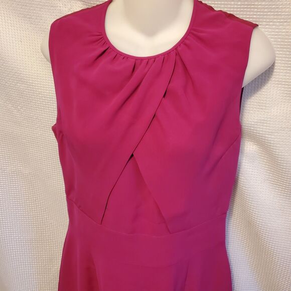 Burberry London Silk Deep Pink Sheath Dress Pleated Top Size 8 Designer Cocktail - Picture 3 of 14